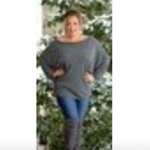 Grey pico long sleeve shirt with pearls